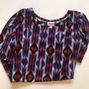 LuLaRoe Tee - XL - Runs Small - VGUC